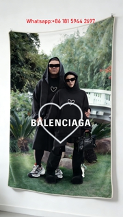 Balenciaga Flannel Sofa Throw Blanket for Wall Hanging Decor BA201